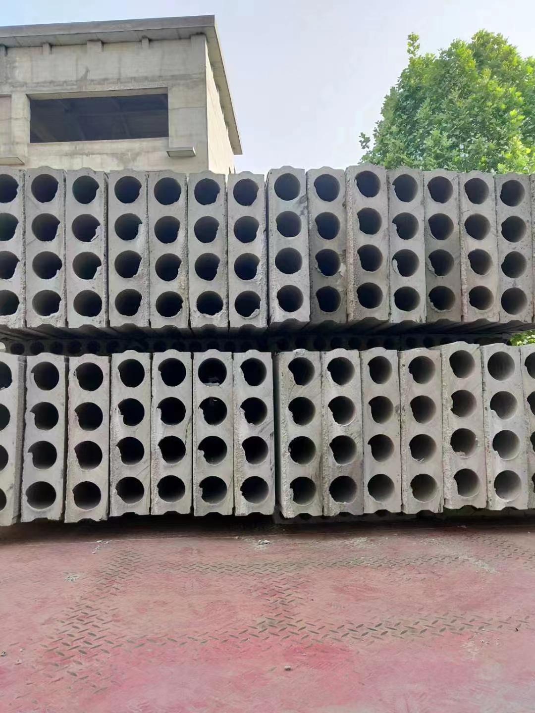 轻质隔墙板有孔